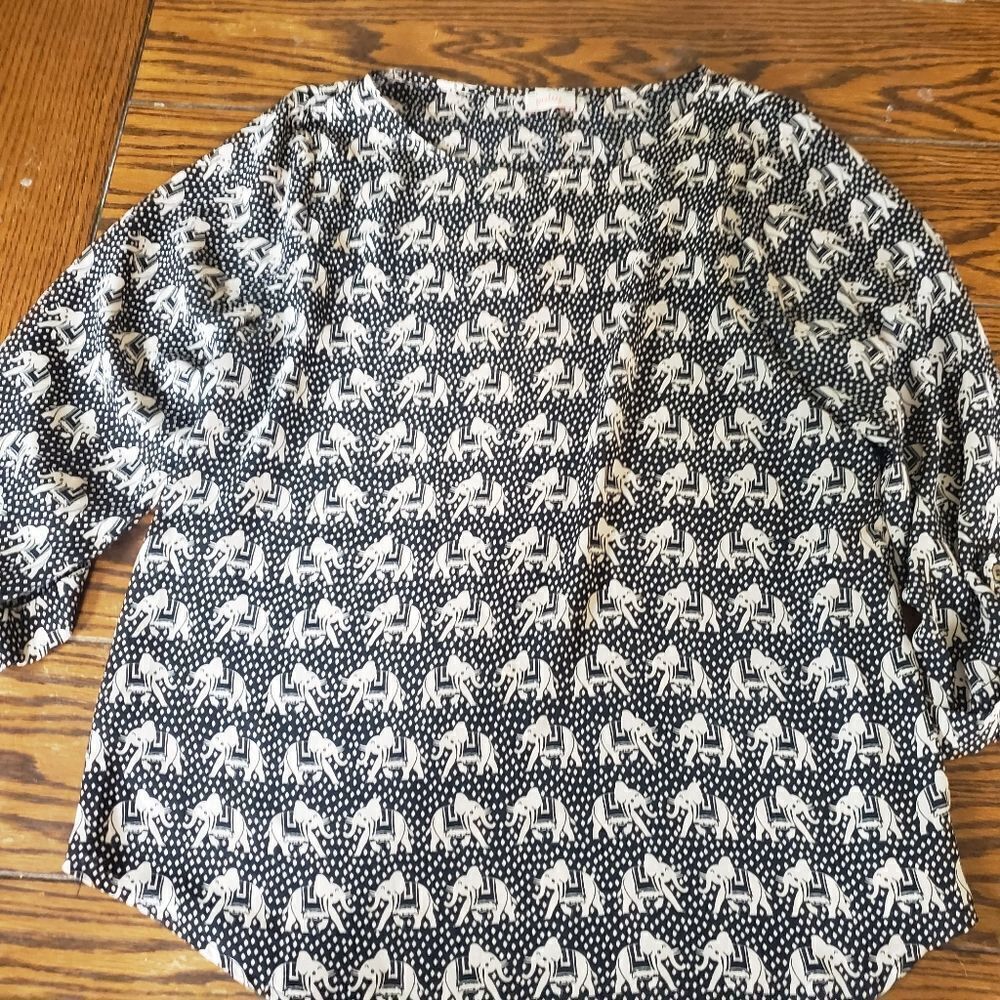 Stitch fix Pixley Ellie Elephant blouse sz small i